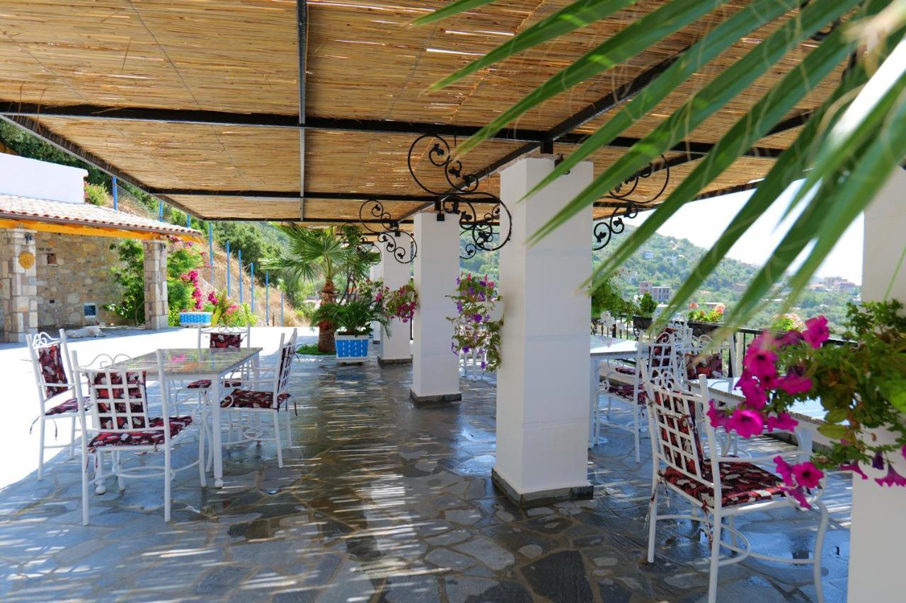 Vila Panorama Piqeras Bed and Breakfast Εξωτερικό φωτογραφία