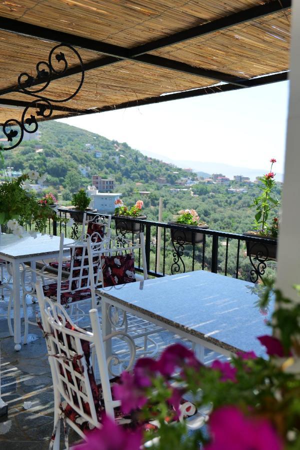 Vila Panorama Piqeras Bed and Breakfast Εξωτερικό φωτογραφία