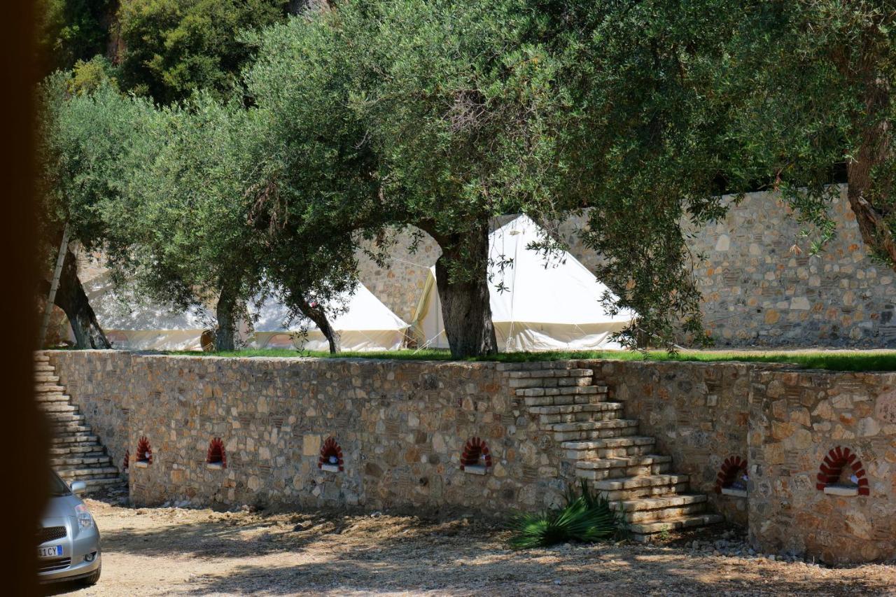 Vila Panorama Piqeras Bed and Breakfast Εξωτερικό φωτογραφία