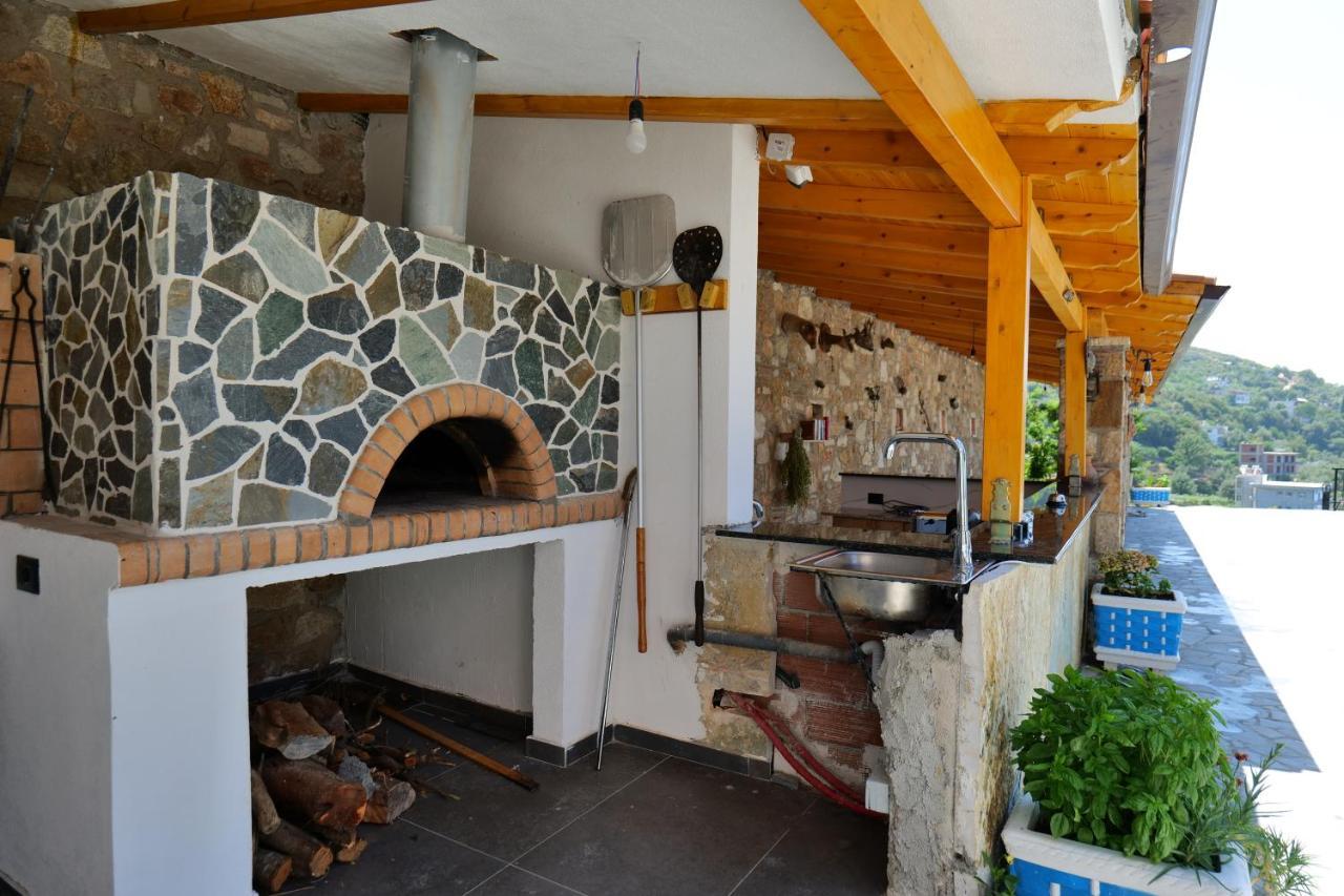 Vila Panorama Piqeras Bed and Breakfast Εξωτερικό φωτογραφία