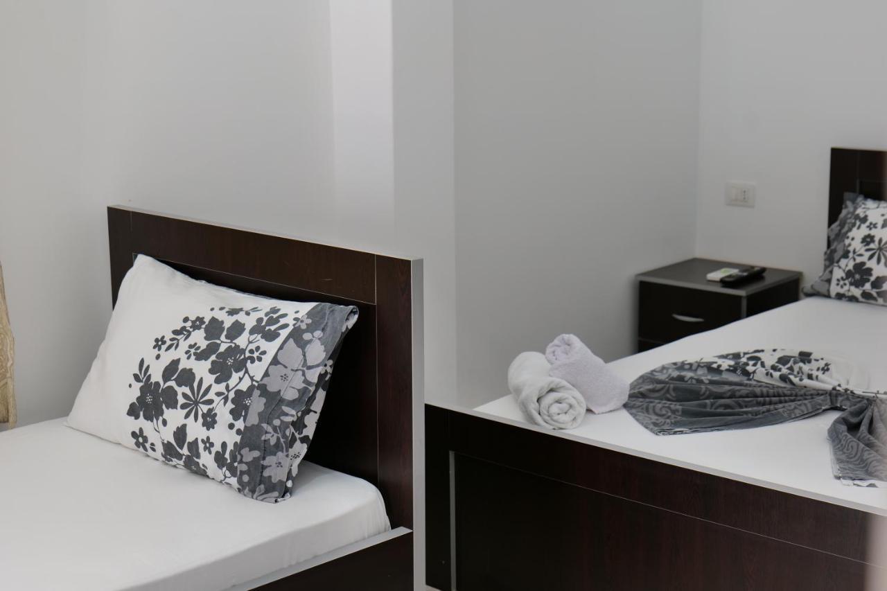 Vila Panorama Piqeras Bed and Breakfast Εξωτερικό φωτογραφία