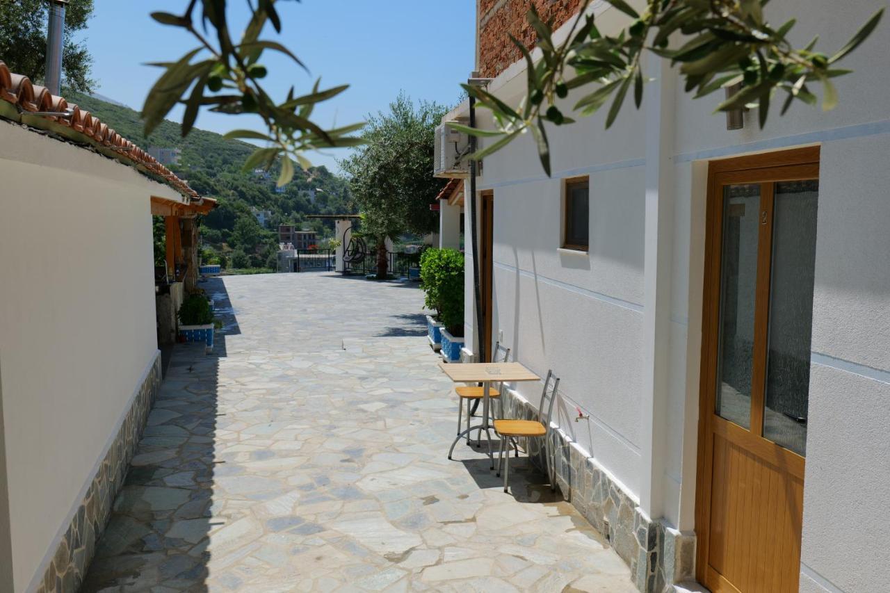 Vila Panorama Piqeras Bed and Breakfast Εξωτερικό φωτογραφία