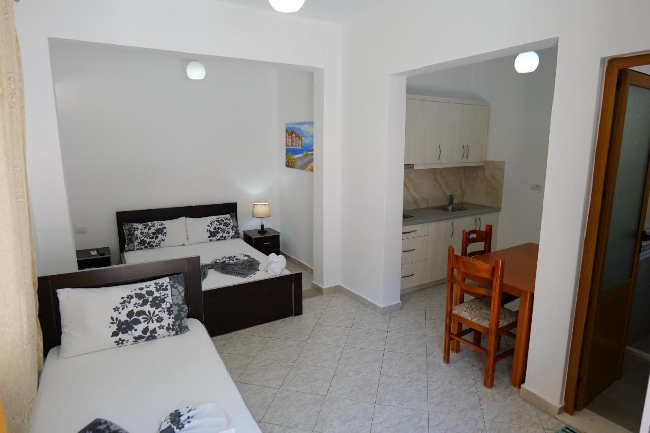 Vila Panorama Piqeras Bed and Breakfast Εξωτερικό φωτογραφία