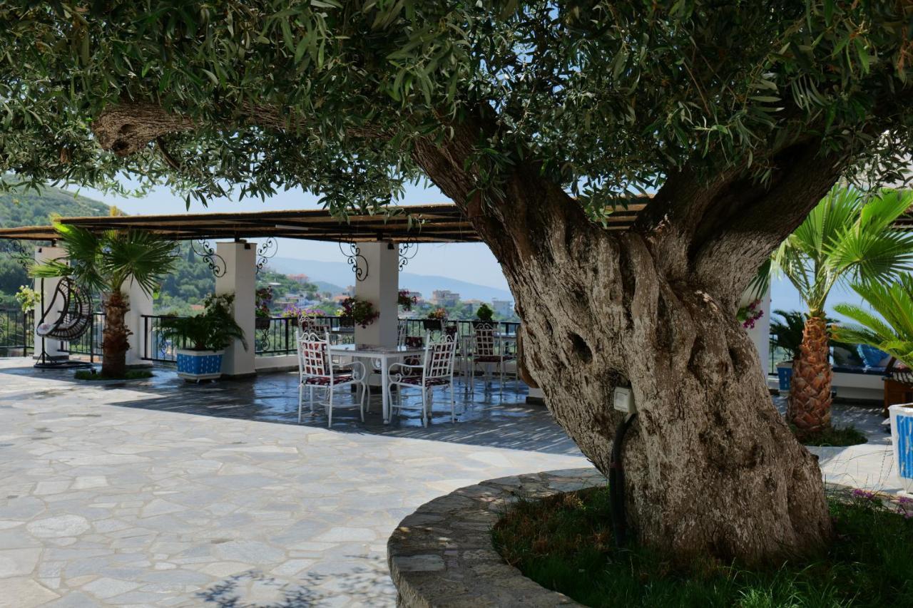 Vila Panorama Piqeras Bed and Breakfast Εξωτερικό φωτογραφία