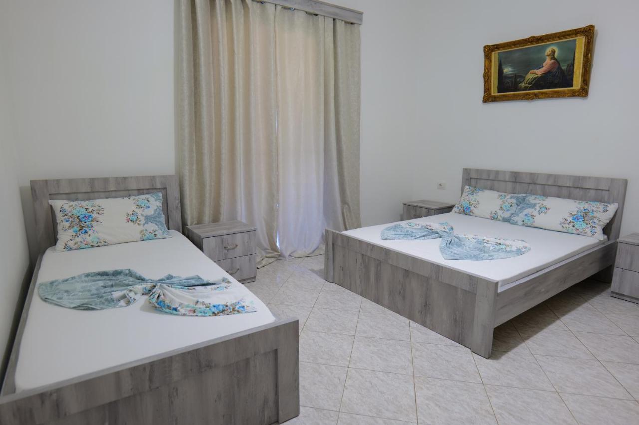 Vila Panorama Piqeras Bed and Breakfast Εξωτερικό φωτογραφία