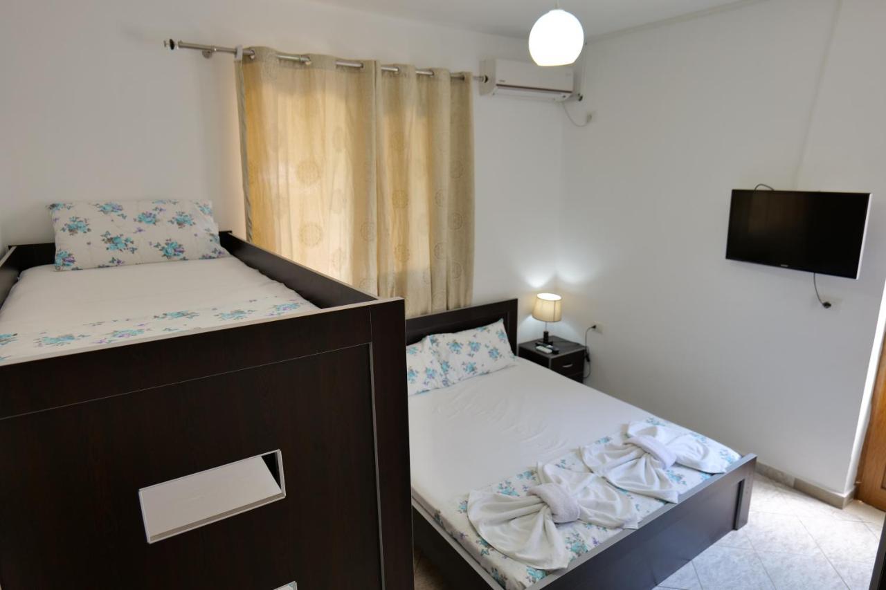 Vila Panorama Piqeras Bed and Breakfast Εξωτερικό φωτογραφία