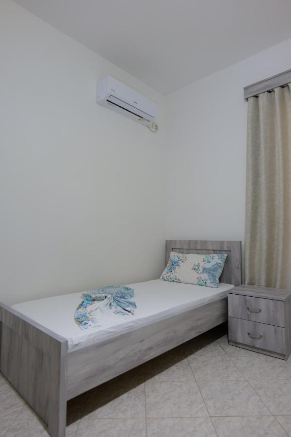 Vila Panorama Piqeras Bed and Breakfast Εξωτερικό φωτογραφία